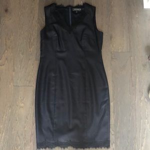 NWOT St. John Dress with lace accents size 6